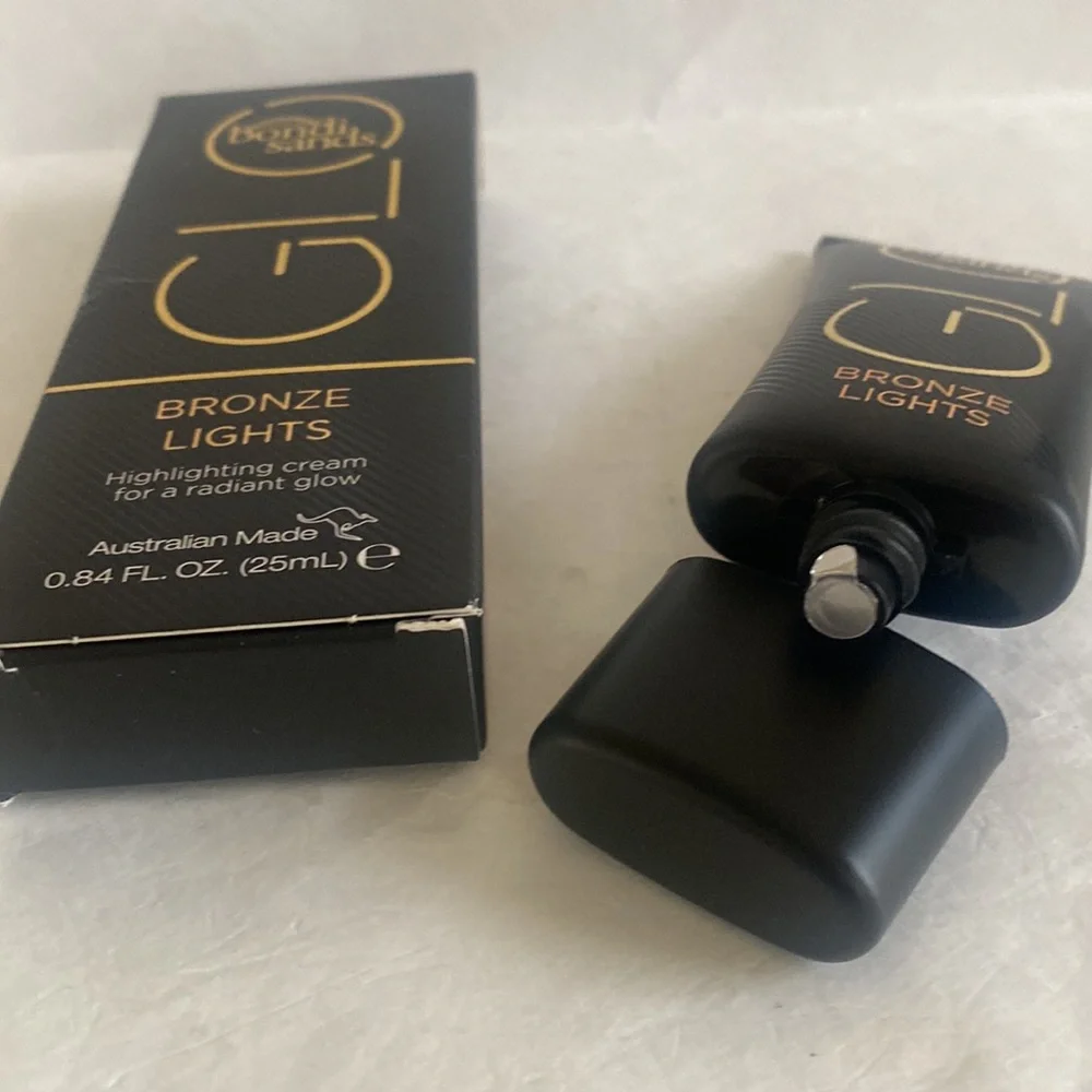 BONDI SANDS GLO Bronze Lights Highlighting Cream 0.84oz NIB Sealed $20